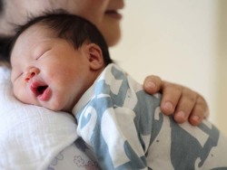 关于私人孕妈借卵代孕咨询微信号